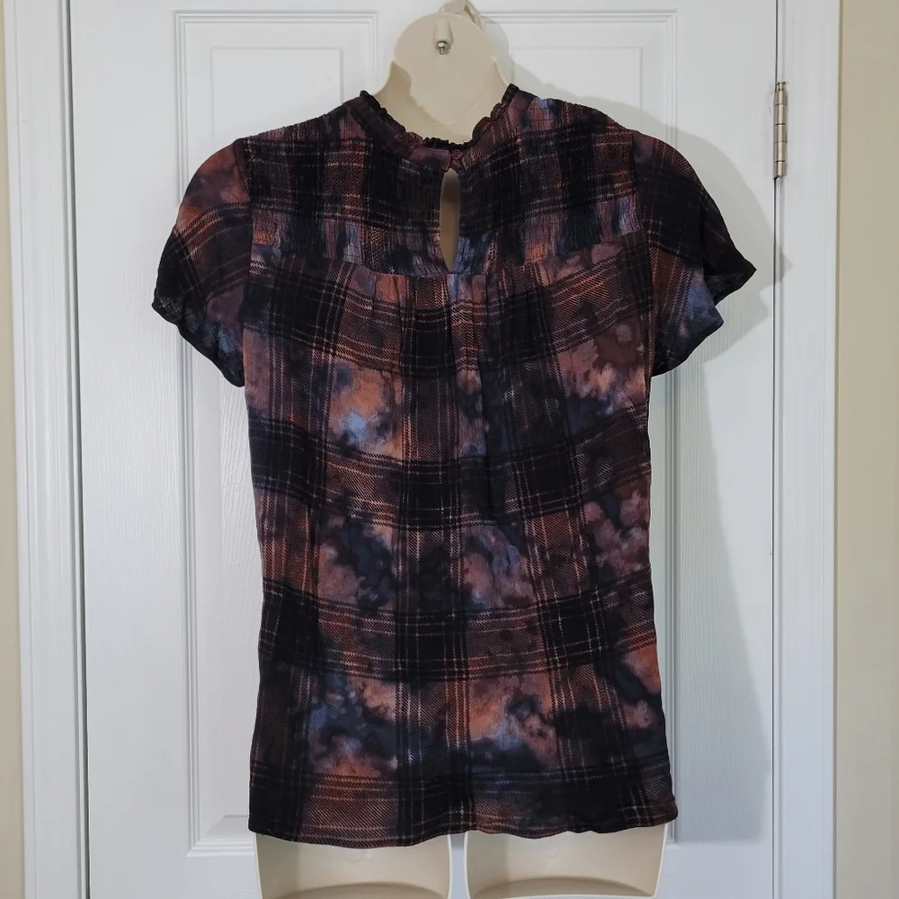 Torrid Crinkle Gauze Smocked Flutter Sleeve Top Plus Size 1x - Picture 8 of 10